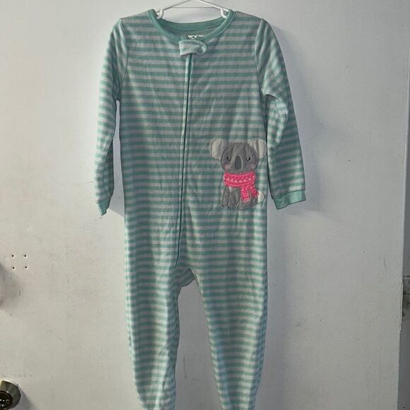 Carters footed koala pajamas - Picture 1 of 4
